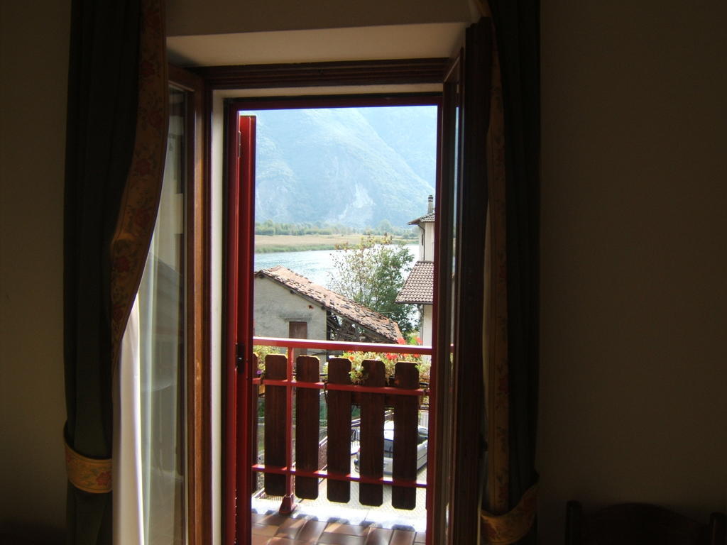 Hotel Berlinghera Sorico Δωμάτιο φωτογραφία