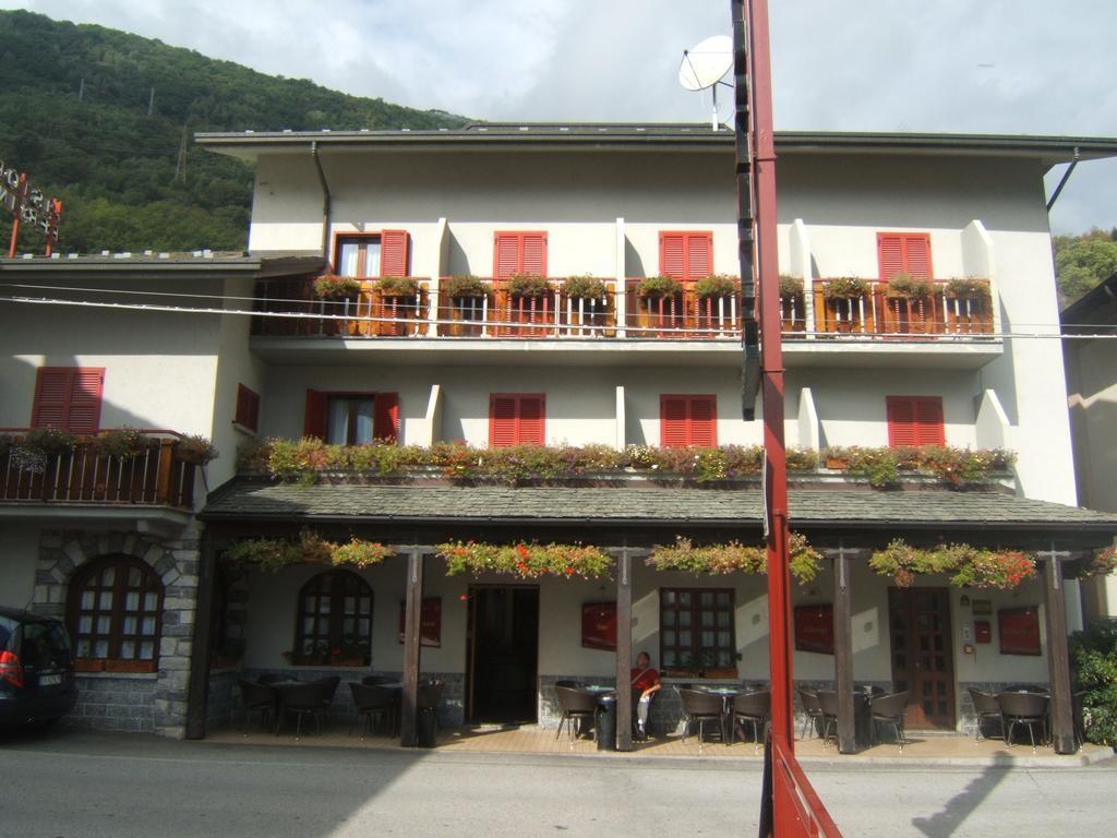 Hotel Berlinghera Sorico Εξωτερικό φωτογραφία