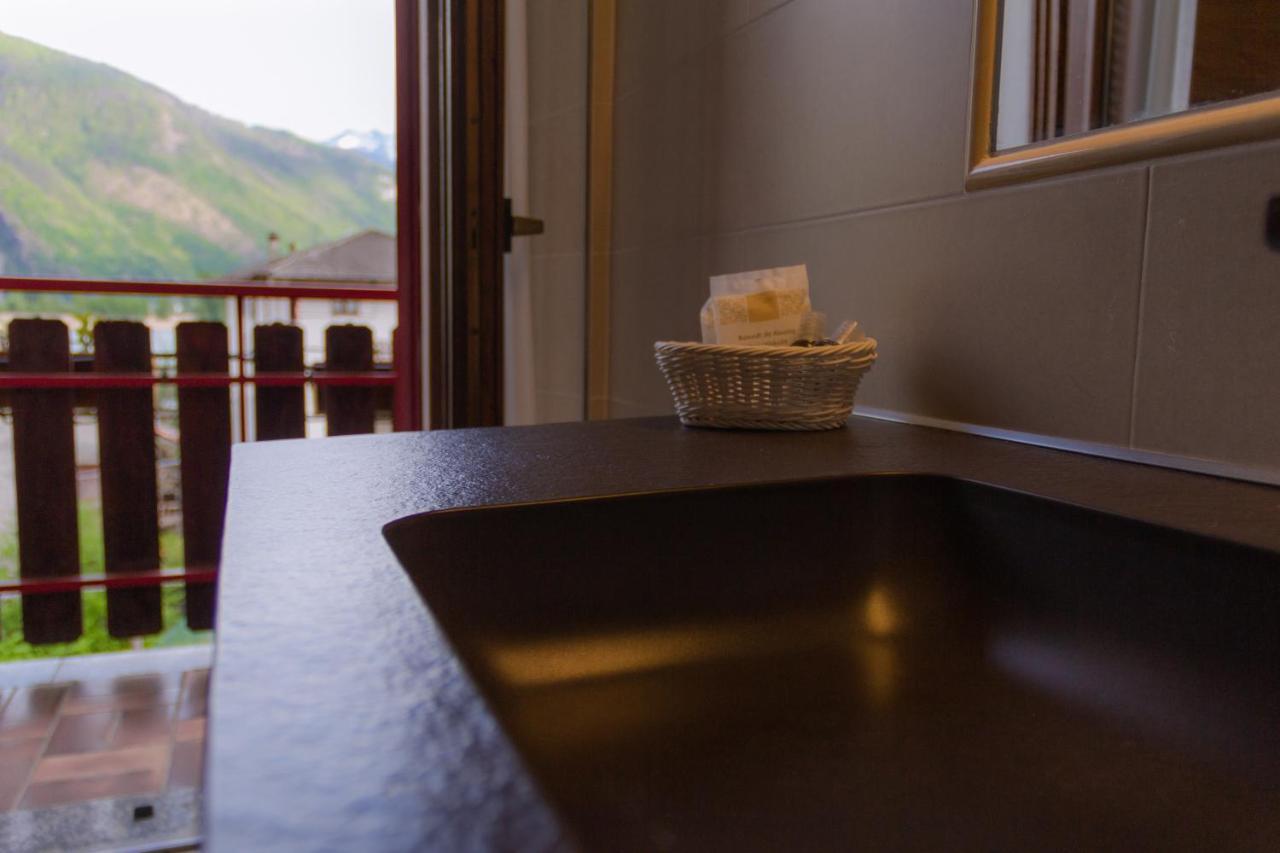 Hotel Berlinghera Sorico Εξωτερικό φωτογραφία